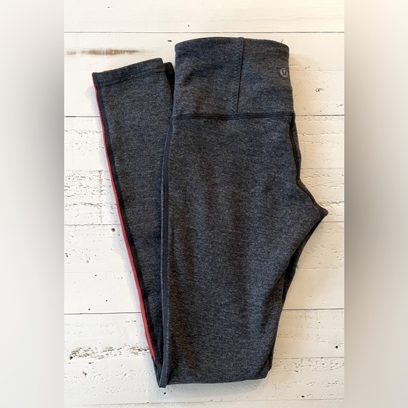 Lululemon Women’s Full‎ Length Leggings Size 4 - Picture 1 of 4